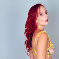 Holly Lace (@hollylacexxx) 's Twitter Profile