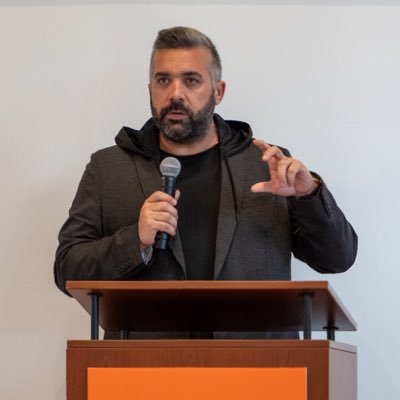 🚀Founder/CEO: @RingoFireAgency, @hardwarehuddle & @campfiregvl | co-founder @lpx_co 🛠️ | Professor at @mbaclemson 🐅