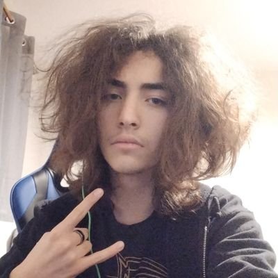 level 14 Dm BM Dc Guitarist/Vocalist
Discord: danni2323#2938