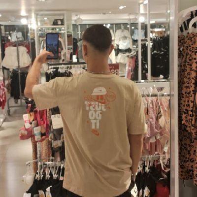 leozinsouza06's profile picture. @flamego