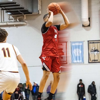 GOD 1st all glory to GOD, 2nd family, Howard Pulley 16u EYBL. Class of 2027, Benilde St-Margaret Basketball 6’1 PG, 📱864-999-1588 l cwatts2369@gmail.com