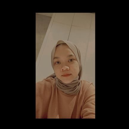 anisapuspaa's profile picture. 