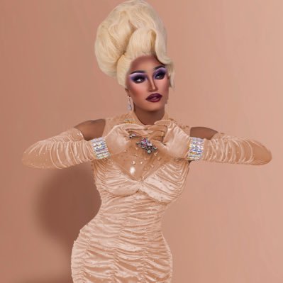 aaliyahjae_'s profile picture. 🌟The Twirling Beer Doll 🍺👑 Miss Stonewall 2022 💎 Dion Dynasty . #GorgeousGucci
