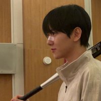 who's there (@baekhyuuungf) 's Twitter Profile