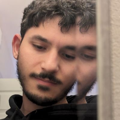 lost my whole following because this website is run by bots :(