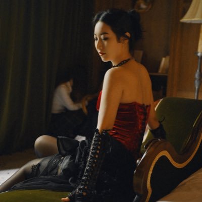 woshihuixiang's profile picture. xp不详 取向不详｜删推大户｜暴力美学｜🚪999 不搞颜色 不接推广 不卖东西🔺撕逼选手请远离｜除简介账号外一切帐号与损失和本人无关｜防走丢：@jiaowohuixiang