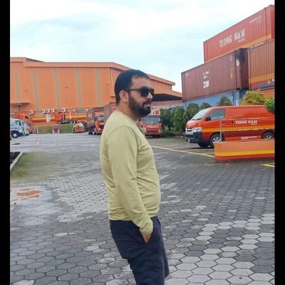 माहान चरीत्रको निर्माण माहान बिचारले हुन्छ☝️☝️