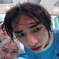 alex (@yanghotter) 's Twitter Profile
