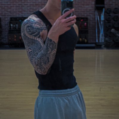 realusagii's profile picture. maybe i was wrong