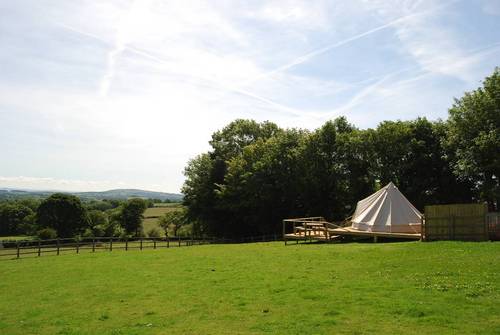 Little Upton Boutique Belltents in Cornwall offers Glamping with an animal farm twist, on the edge of Bodmin Moor making eyes at Dartmoor :-)