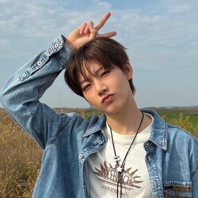 ʚ 𝑴𝒚 𝑩𝒂𝒃𝒚 ɞ【 𝑻𝒆𝒏 😺 𝒀𝒂𝒏𝒈𝒚𝒂𝒏𝒈 🐑 】 엔시티 ❃ 웨이션브이 │
✯ 트레저 ♫ 𝐉𝐮𝐧𝐤𝐲𝐮 🐨 𝐉𝐢𝐡𝐨𝐨𝐧 🐼 ✧.*
(review: #imyjunrw_ )