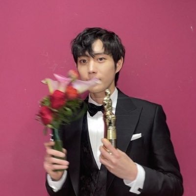 韓国ドラマを愛する03lineの大学生🦋 美男ですねを見て韓ドラオタクになり今年で韓ドラ歴14年目🌷 キムヨンデFC会員です💓
