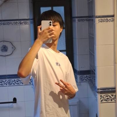 itsperezz__'s profile picture. RGE my beloved but lets call it #NAVINATION