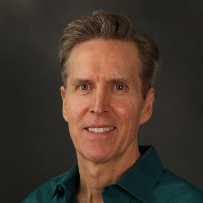 RobertOwenWrite's profile picture. Writer, YouTuber, Consultant