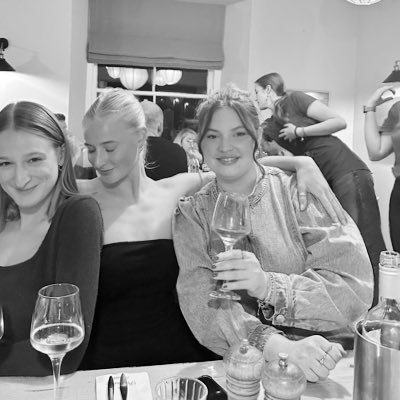 livviecolesx's profile picture. 