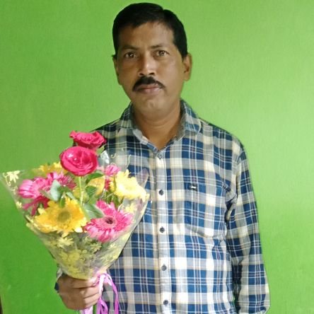 kathar_sur79200's profile picture. 