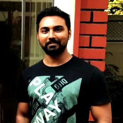 am_vinayl's profile picture. 