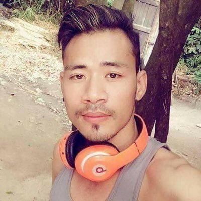 PiuCo27aQ3zDV6U's profile picture. 