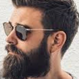 qysr_ym's profile picture. 