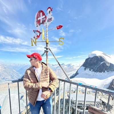 KrishShaparia2's profile picture. 