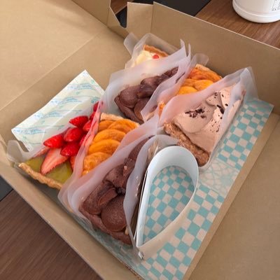 ソフトウェアエンジニアリングやCreepy Nuts、LE SSERAFIM、TWICE、aespaが好きです!ルセラはユンジン、TWICEはダヒョンが好きです!
