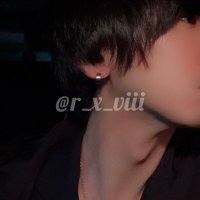ろいあ (@r_x_viii) 's Twitter Profile