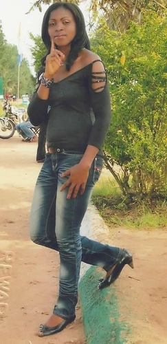 AM JUST A FUN GIRL WHO LOVE WATCHING MOVIES,TRAVELLING AS A HOBBY