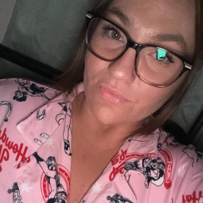 laceylanham14's profile picture. don’t call it “Cali”