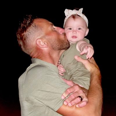 JMaxwellWV436's profile picture. Husband, Father of 4, blessed!