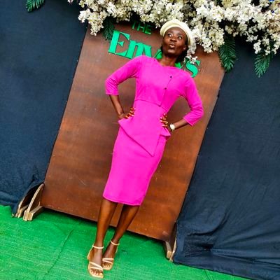 pharmdamilola1's profile picture. Wife of @mobbmosesmobb ||Pharmacist||Daughter of God||Novelist||Intentional 'bout GOD.