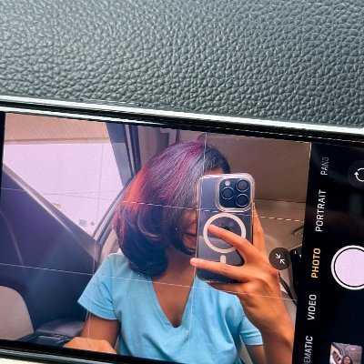 riavijayb's profile picture. ux, conversational ai @boschglobal // learning hci+design @hcdeUW // previously product/ux @starbucks @colliers, @cisco // gym, swim & matcha