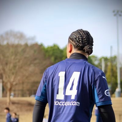 (class of 2026) (position outside back) (Torment FC) (hight 5,6) (weight 150) (GPA 3.7)