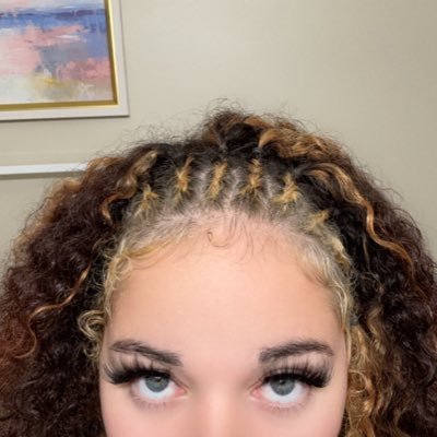 | size queen 🤤| PM FOR CONTENT! 📸 🤑 // 🚫no meets🚫 // I’m the sweetest sin you’ll ever pay for. Check me out & you’ll see 😉😌⬇️