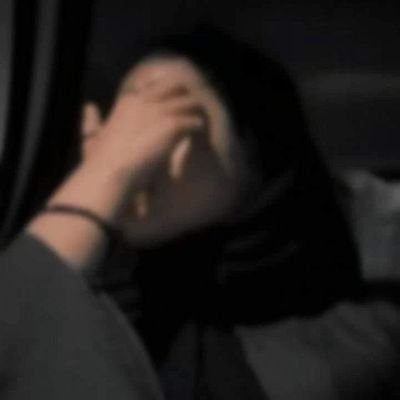 روزی به جایی میرسی که دیگر هیچ چیز غافلگیرت نمیکند.!
به آنجا میگویند:«پُختگی»