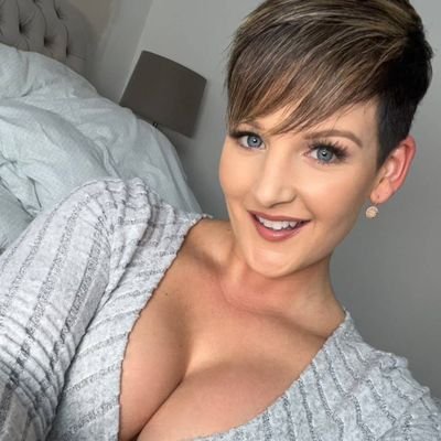 Available always for you š
Sexy and sweet š„°šā„ļøš„°š