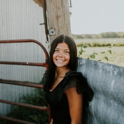 ebrandt54's profile picture. 