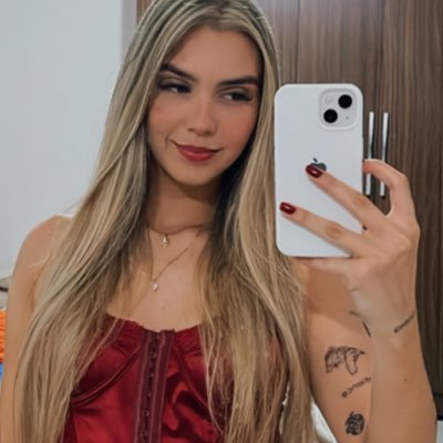 não tenho tempo, nem vontade de saber o que pensas a meu respeito, mas talvez eu tenha. @corinthians