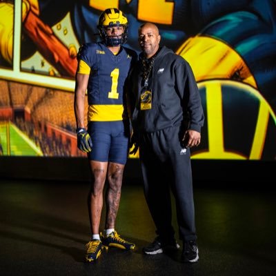 DonavenMcculley's profile picture. LLM🕊❤. Business inquiries - Bdavis@foasports.com