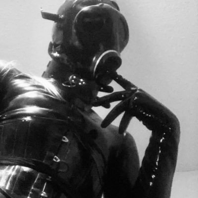 22 switch he/him single Minors do NOT interact. I draw and wear latex I’m also on;Bluesky, Instagram, fetlife,