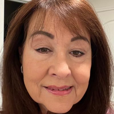 donna_nayl32268's profile picture. 