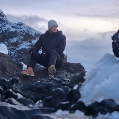 its_connorjames's profile picture. SPACE & TIME out on May 6th 🚀