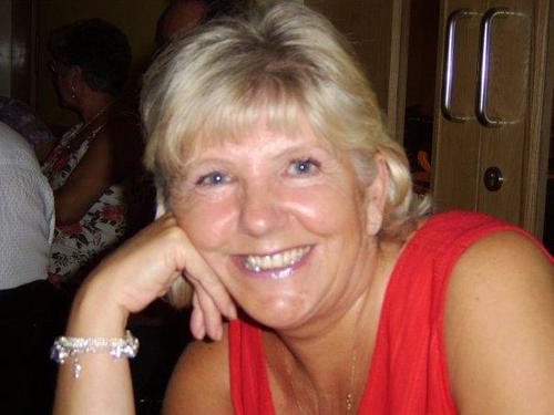 mollielola's profile picture. 