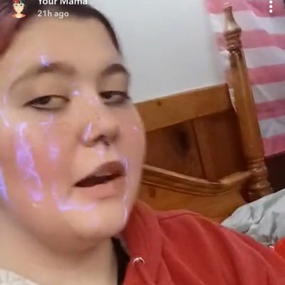 aredlakersfan24's profile picture. 