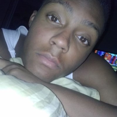 0y1n101a89345's profile picture. L0#£R💚