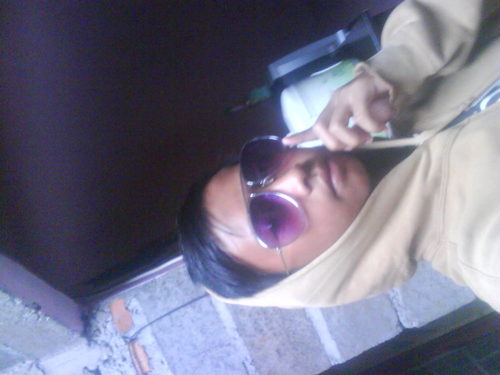 guah ntuh ngefans banget ma cherry bell,,apa lagih ma ka anisa,ka cristy,ka ryn,ka fely,and,ka angell.
 saya twiby boy.
saya dari cileungsi bogor.