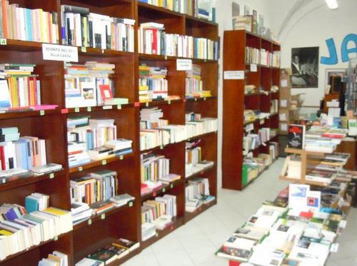 Ristoraudio da Antonio - Selezione di LIBRI con sottofondo Jazz
Libreria Usato Doc Via San Bernardo, 32 Pisa