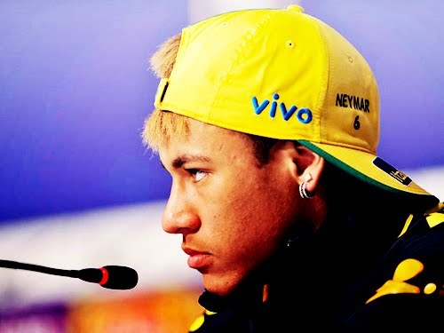 @Njr92 A sua Ousadia faz a nossa Alegriaa .. Txe amoo