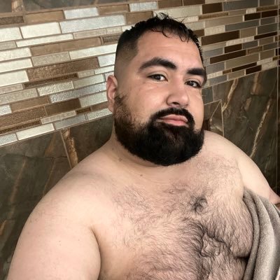MrBigBear12's profile picture. Just a bear sharing his sexy content