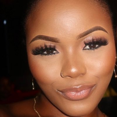 abbienaija's profile picture. 🇳🇬🥃 • Fashion babe • Assume this is my journal