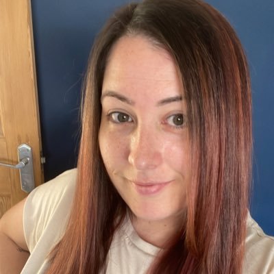 hollypbarnes's profile picture. 